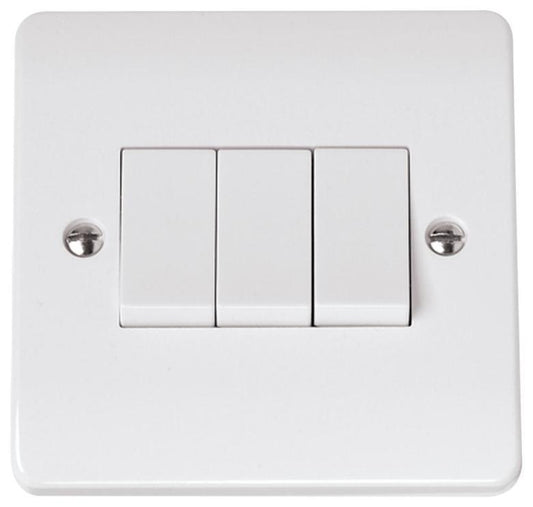 Light Switch, 3 Gang, 2 Way, 10AX, White - CMA013